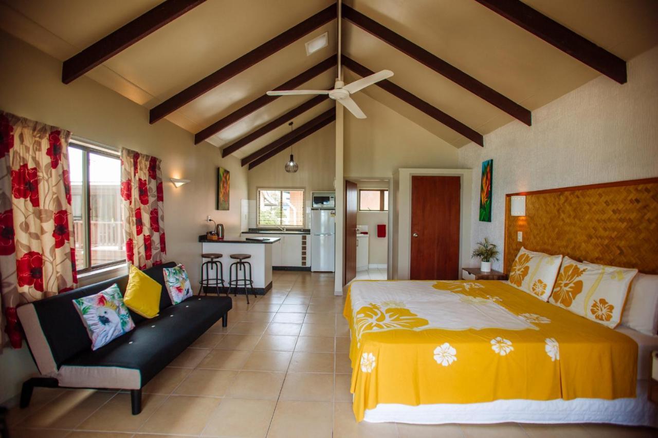 Nikao Beach Bungalows 라로통가 외부 사진